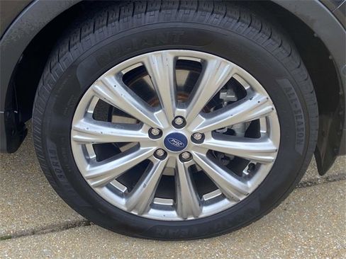 Used 2010 Ford Explorer Limited image 7