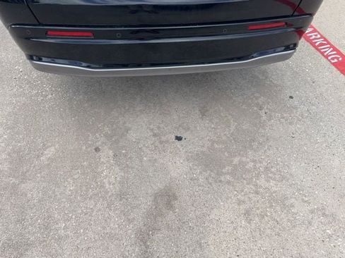 Used 2025 Honda HR-V EX-L image 12