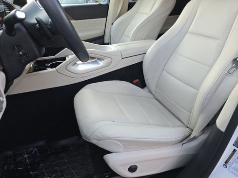 Used 2022 Mercedes-Benz GLE 350 4MATIC image 22