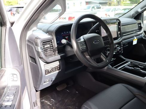 New 2026 Ford F350 Lariat AWD/4WD image 4