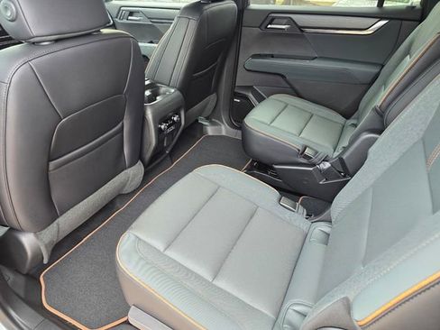 New 2026 GMC Acadia AT4 image 11