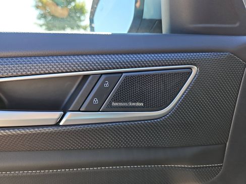 New 2026 Volkswagen Atlas Cross Sport SEL Premium R-Line image 16