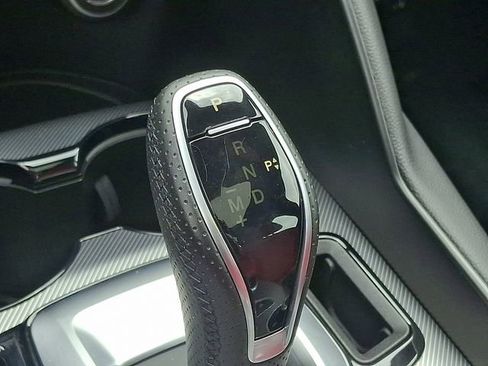 Used 2023 Alfa Romeo Giulia Veloce RWD image 15