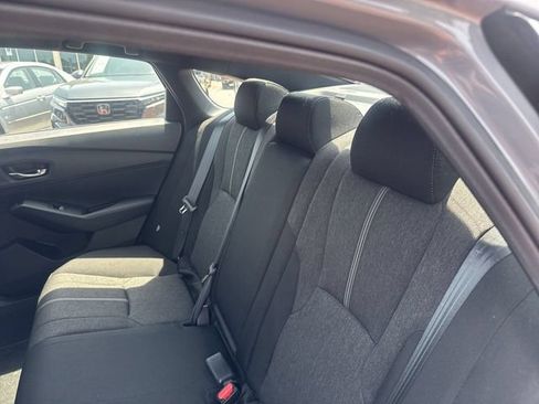 Used 2025 Honda Accord Sport image 26