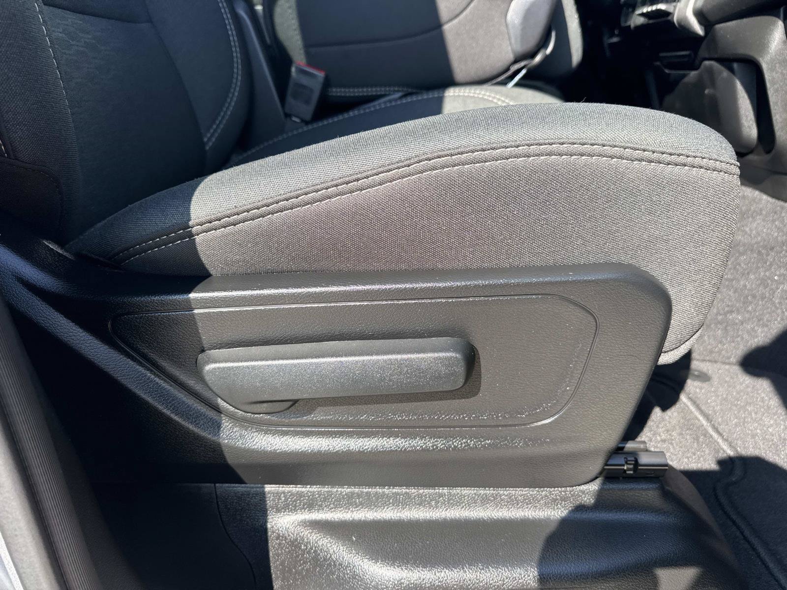Used 2025 RAM 1500 Tradesman AWD/4WD image 12