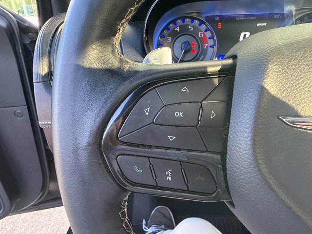 Used 2023 Chrysler 300 C RWD image 12