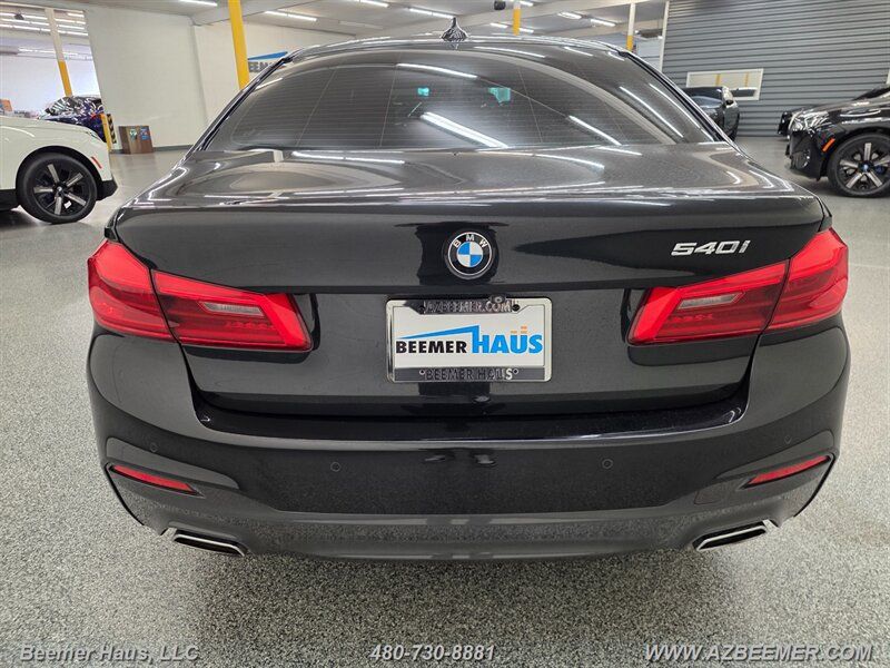 Used 2019 BMW 540i w/ M Sport Package RWD image 6