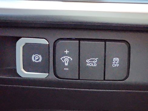 Used 2024 Hyundai Santa Fe SEL image 24