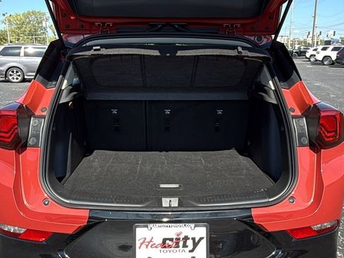 Used 2024 Buick Encore GX Sport Touring image 7