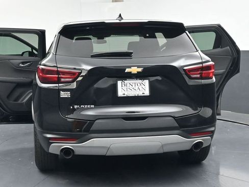 Used 2025 Chevrolet Blazer LT FWD image 48