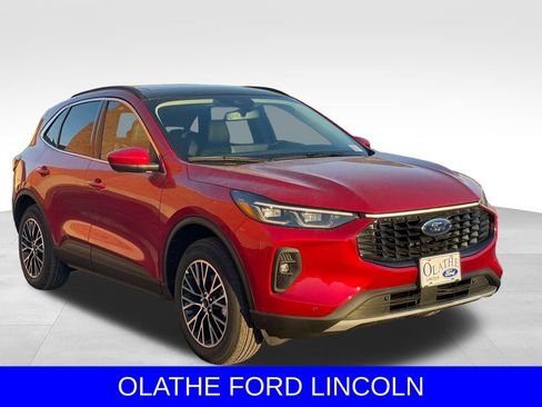 New 2026 Ford Escape SE w/ PHEV Premium Package image 7