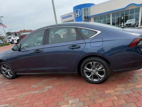 Certified 2023 Honda Accord EX image 7