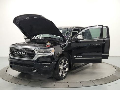 Used 2022 RAM 1500 Limited w/ Body-Colour Bumper Group AWD/4WD image 11