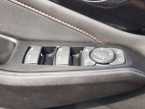 Used 2023 Chevrolet Traverse RS w/ LPO, Floor Liner Package image 28