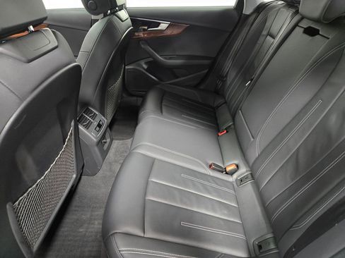 Used 2022 Audi A4 2.0T Premium image 31