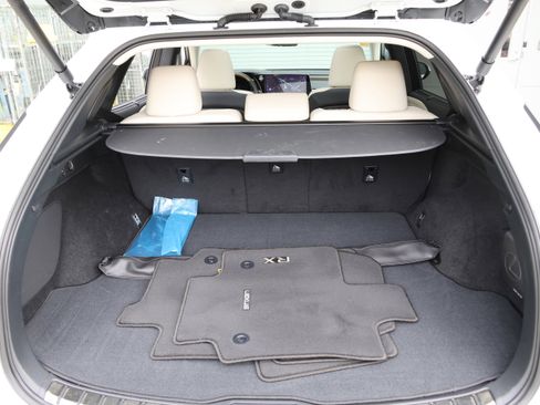 Used 2023 Lexus RX 350 FWD w/ Cold Area Package image 38