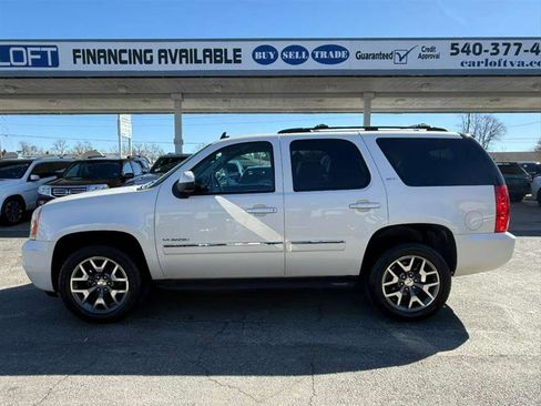 Used 2013 GMC Yukon SLT w/ SLT-2 Equipment Package image 10