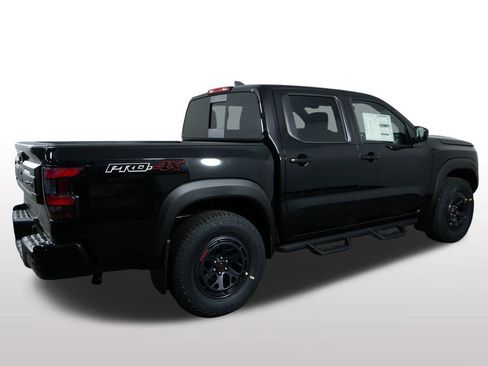New 2026 Nissan Frontier PRO-4X w/ Tow Package AWD/4WD image 10