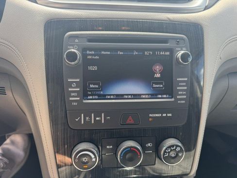 Used 2017 Chevrolet Traverse LT w/ Style and Technology Package AWD/4WD image 15