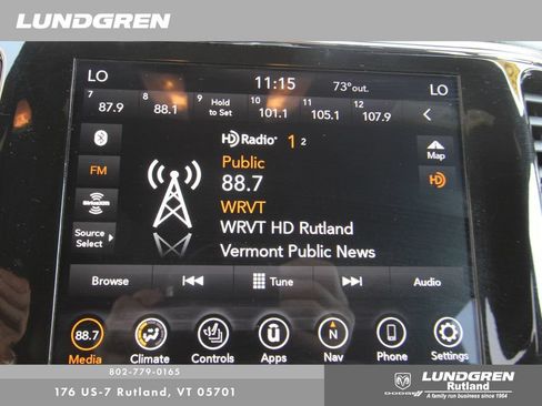 Used 2021 Jeep Grand Cherokee Laredo X AWD/4WD image 16