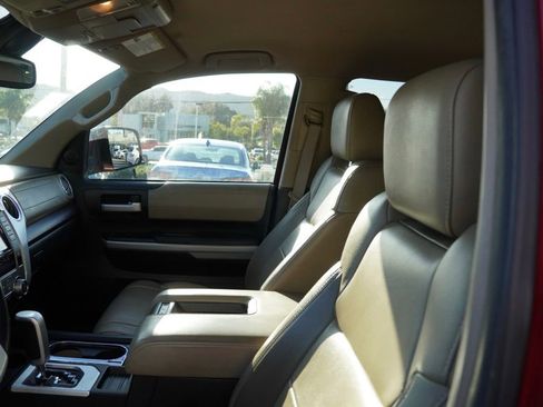 Used 2018 Toyota Tundra Limited w/ Limited Premium Package image 16