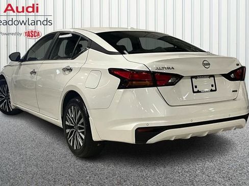Used 2024 Nissan Altima 2.5 SV image 4