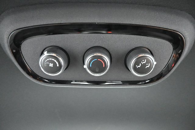 Used 2025 Dodge Durango GT AWD/4WD image 29