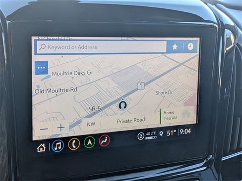 Used 2023 Chevrolet Traverse RS image 23