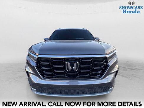 Used 2025 Honda Pilot Touring image 7