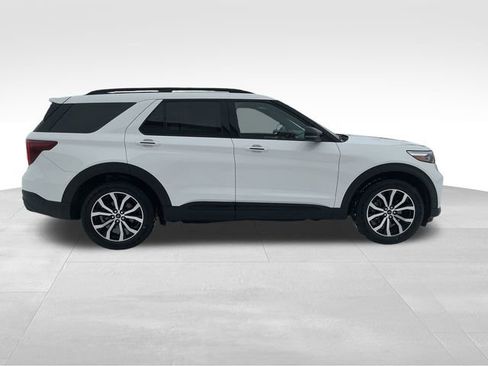 Used 2020 Ford Explorer ST image 8