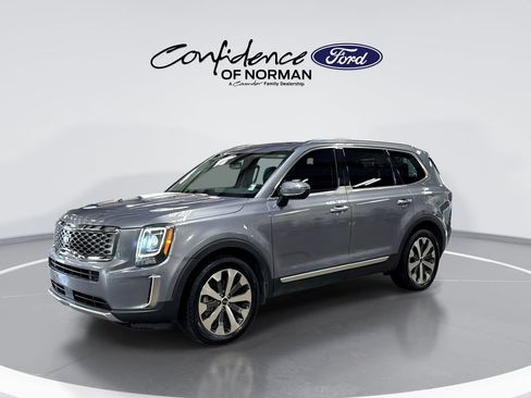 Used 2021 Kia Telluride S FWD image 4