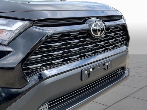 Used 2024 Toyota RAV4 XLE w/ Convenience Package FWD image 30