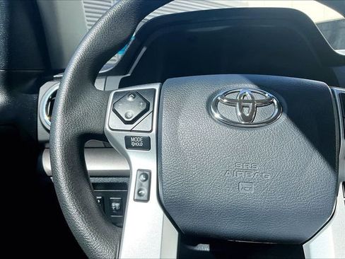 Used 2020 Toyota Tundra SR5 w/ SR5 Upgrade Package AWD/4WD image 23