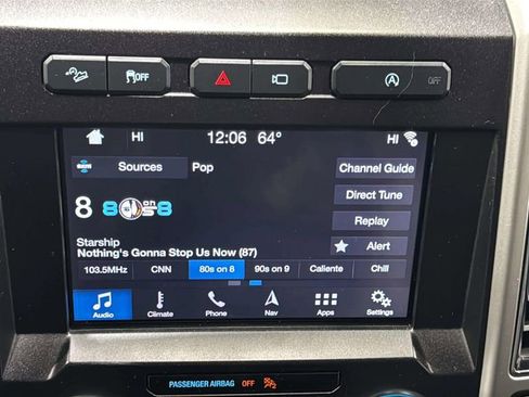 Used 2019 Ford F150 Lariat w/ Equipment Group 502A Luxury AWD/4WD image 28