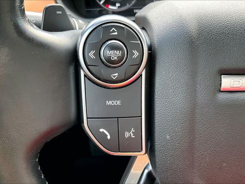 Used 2018 Land Rover Discovery HSE Luxury AWD/4WD image 22