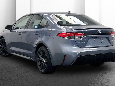 Used 2023 Toyota Corolla SE image 9