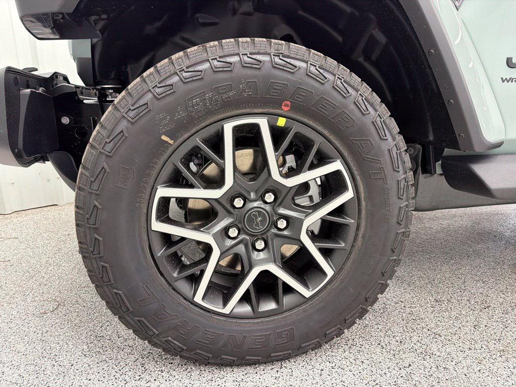 New 2027 Jeep Wrangler Unlimited Sahara AWD/4WD image 11