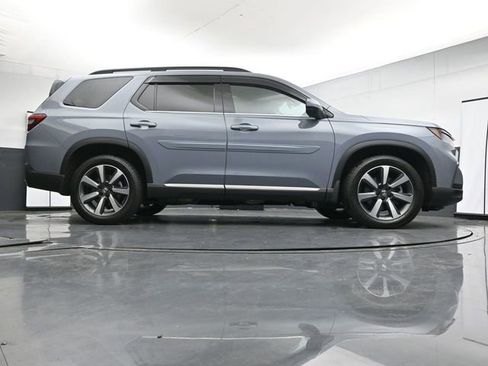 Used 2023 Honda Pilot Elite image 35