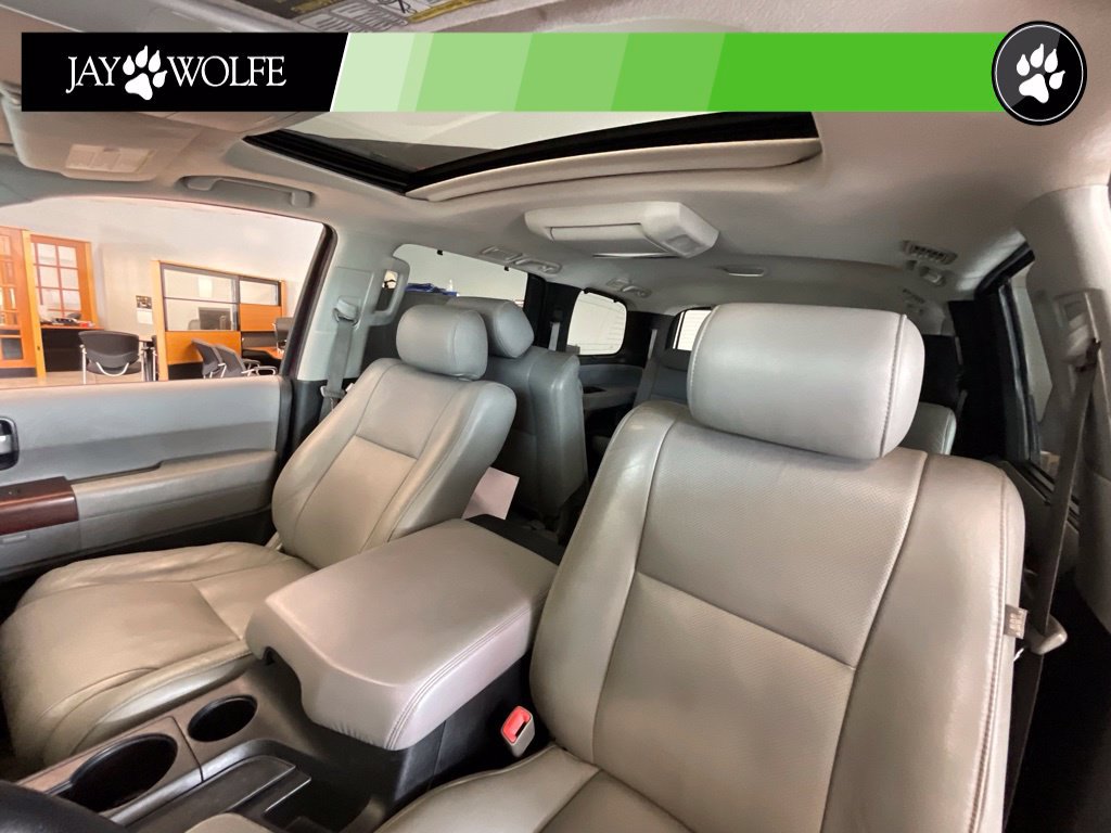 Used 2011 Toyota Sequoia Platinum AWD/4WD image 10