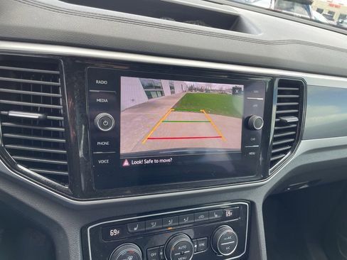 Used 2021 Volkswagen Atlas Cross Sport SEL AWD/4WD image 21