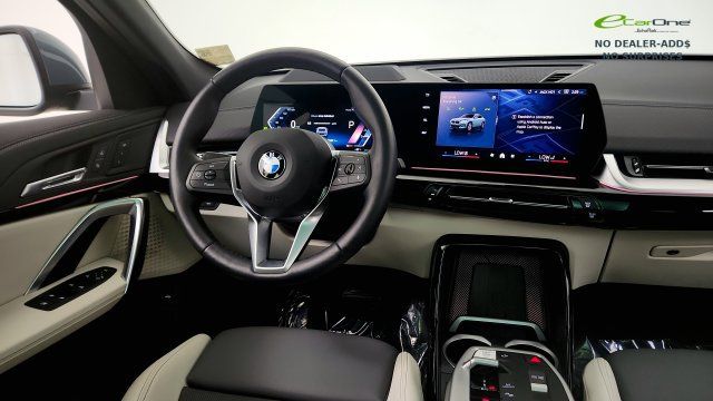 Used 2026 BMW X2 xDrive28i AWD/4WD image 52
