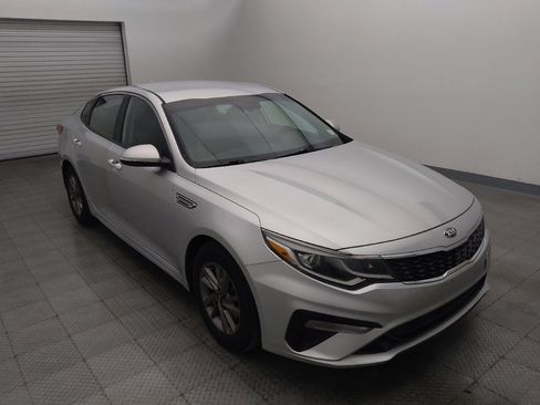 Used 2020 Kia Optima LX FWD image 13
