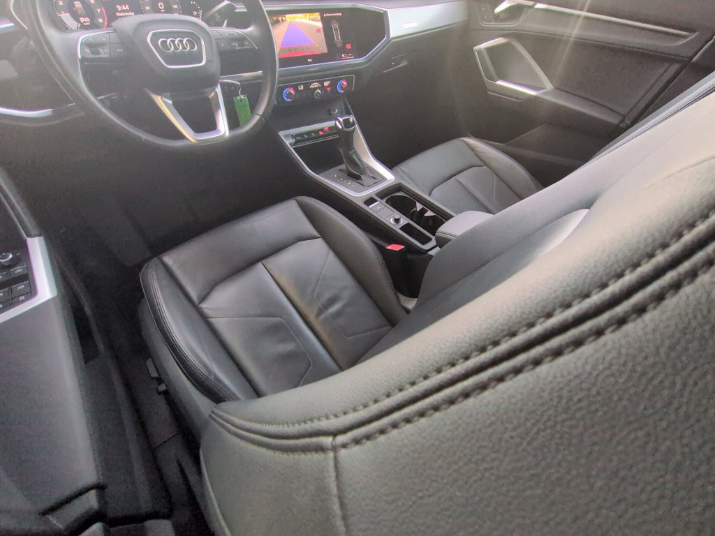 Used 2025 Audi Q3 2.0T Premium AWD/4WD image 14
