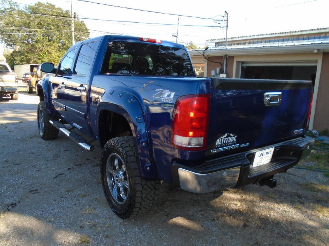 Used 2013 GMC Sierra 1500 SLE w/ Power Tech Package AWD/4WD image 3