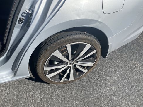 Used 2022 Nissan Altima 2.5 SR AWD/4WD image 19