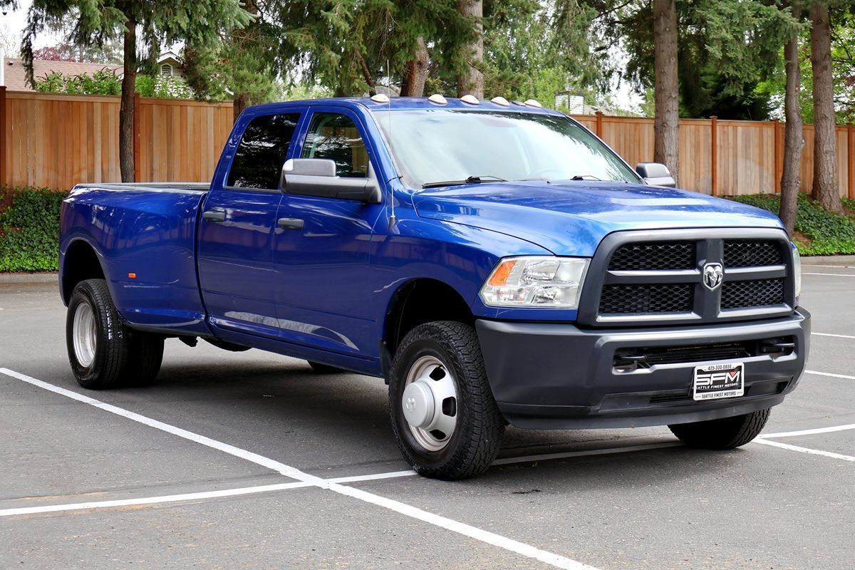 Used 2016 RAM 3500 Tradesman w/ Popular Equipment Group AWD/4WD image 3