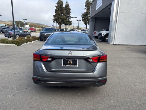 Used 2020 Nissan Altima 2.5 S image 6