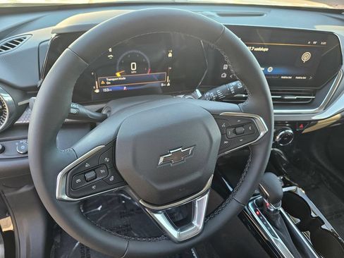 New 2026 Chevrolet Trax ACTIV w/ Driver Confidence Package FWD image 25