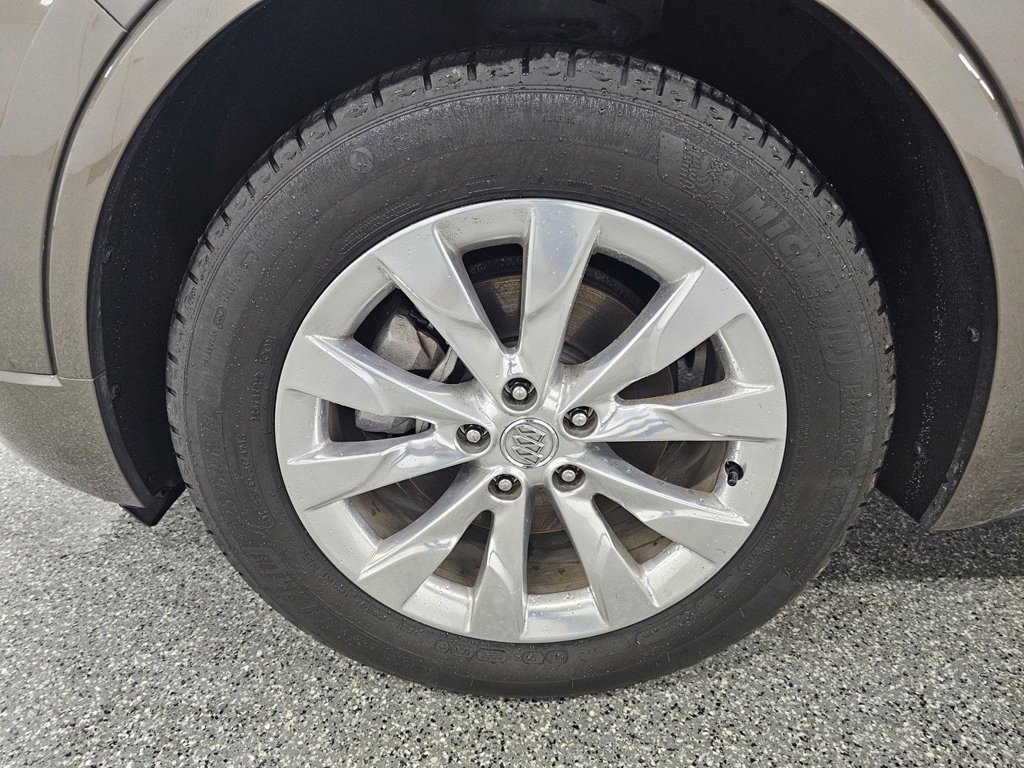 Certified 2017 Buick Envision Essence w/ LPO, Cargo Package FWD image 10