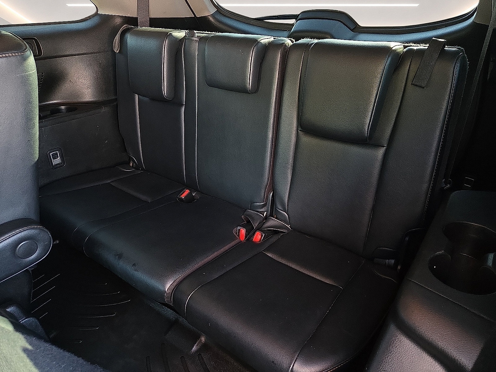 Used 2019 Toyota Highlander XLE FWD image 10